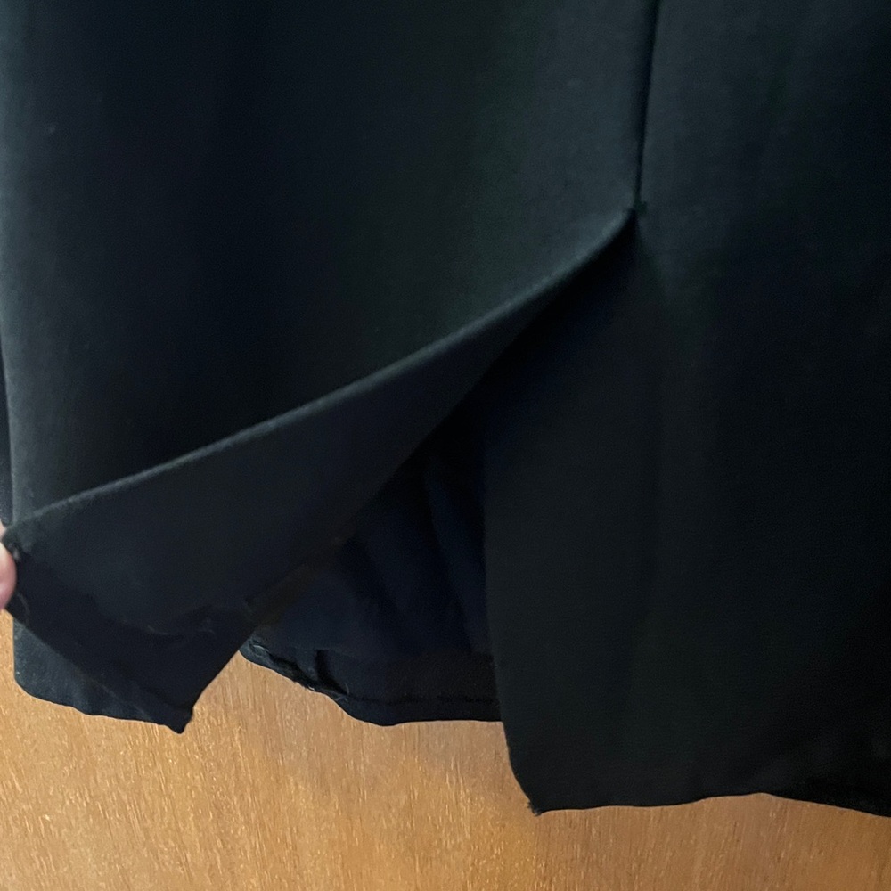 Mariana Petite Black Dress - Picture 5 of 5
